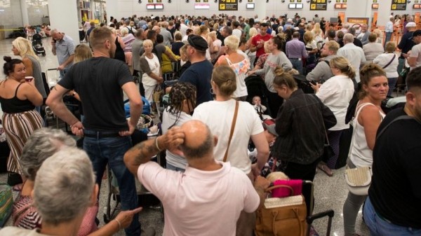 Spain to give €300m to firms hit by Thomas Cook collapse
Spain to give €300m to firms hit by Thomas Cook collapse